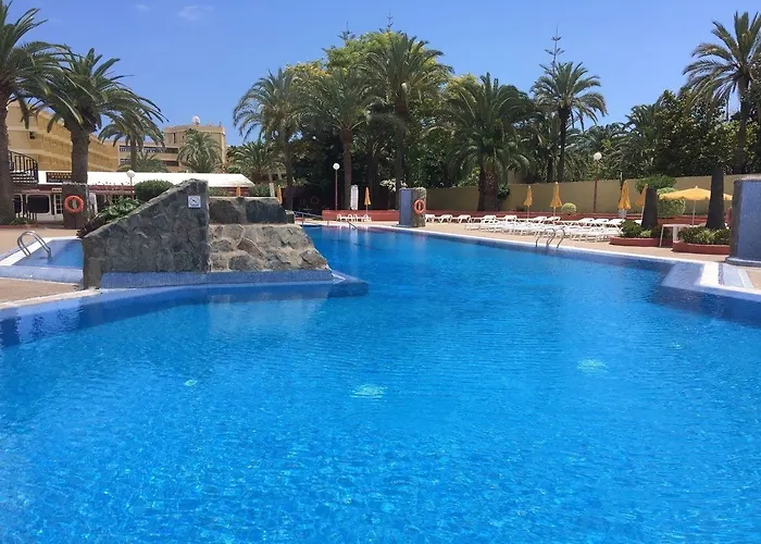 Agaete Parque & Pool View 아파트호텔 2*